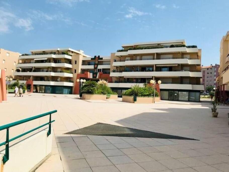 "Croisette" Appartement Rez De Jardin Acces Direct Plage ! Sete Exterior photo